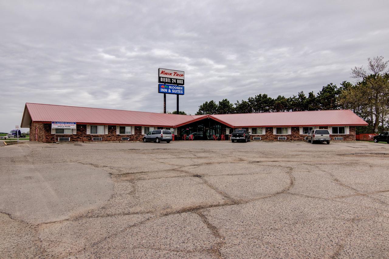 Bloomer Inn & Suites Εξωτερικό φωτογραφία
